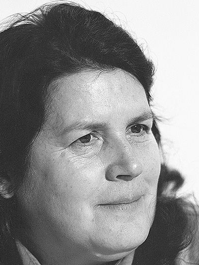 Helga Hackl